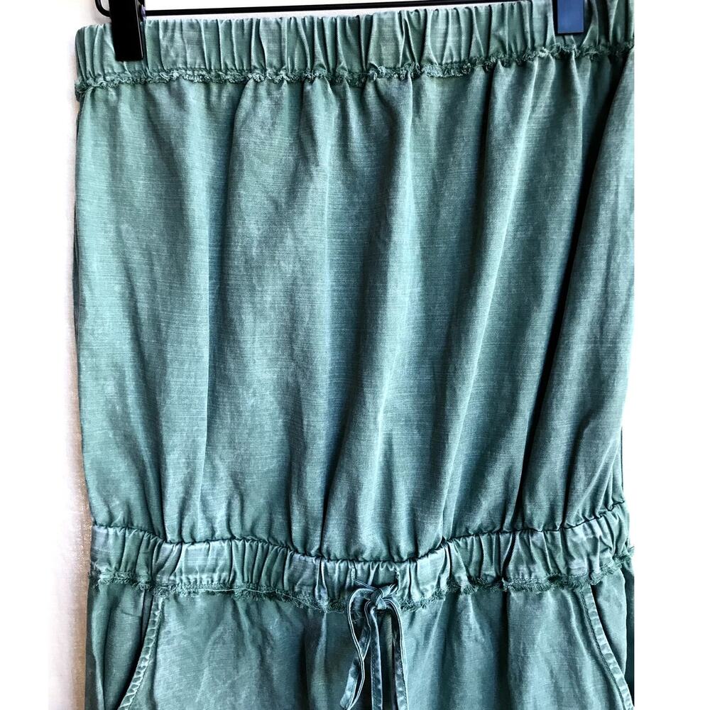 YFB "Reeve" Green Strapless Jogger Style Jumpsuit with Fringe Details size M - Picture 5 of 9